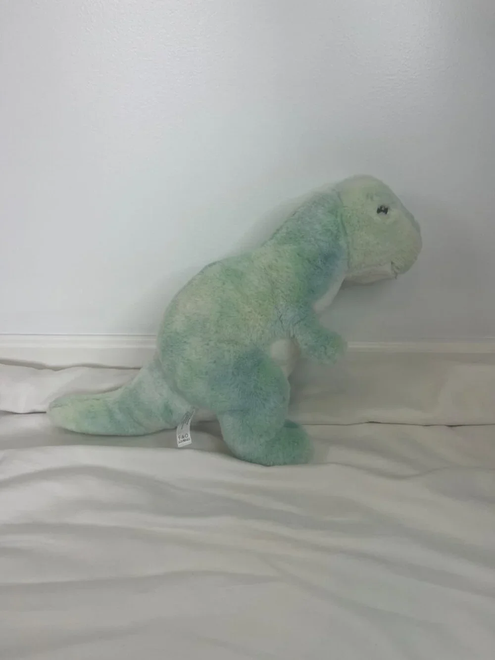 FAO Schwarz Glow Bright 12